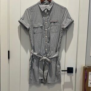 Vineyard Vines Performance White Blue-Gray Harbor Striped Romper - Medium M 8